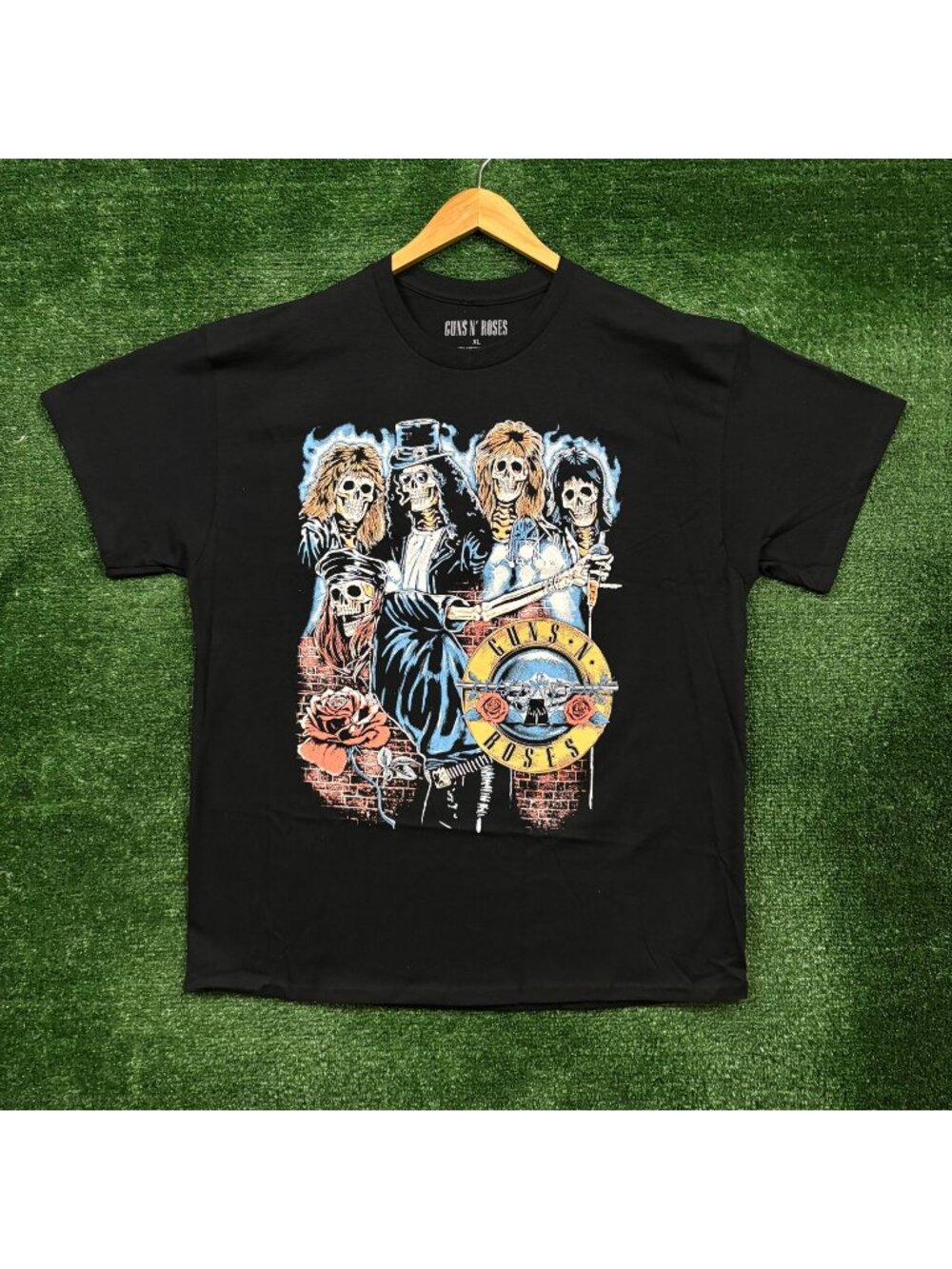 Guns N’ Roses Skelleton members graphic logo T-shirt. Size XL